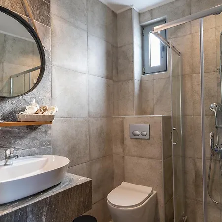 Olympus Pantheon Luxury