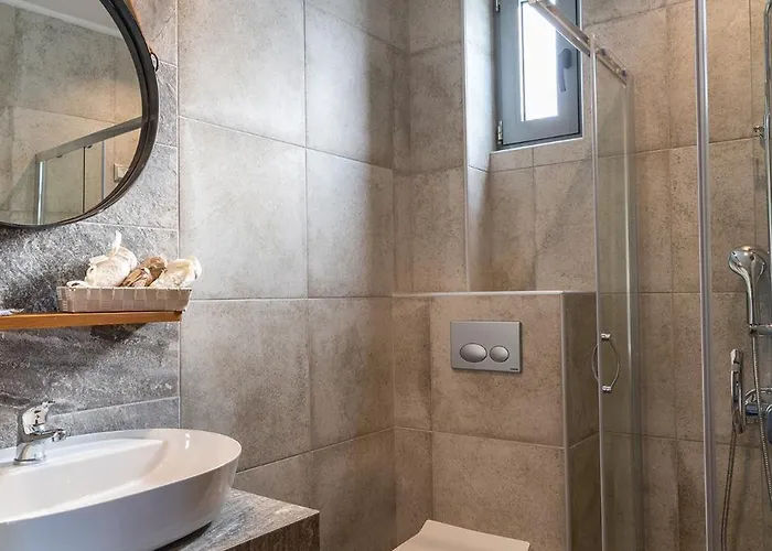 Olympus Pantheon Luxury