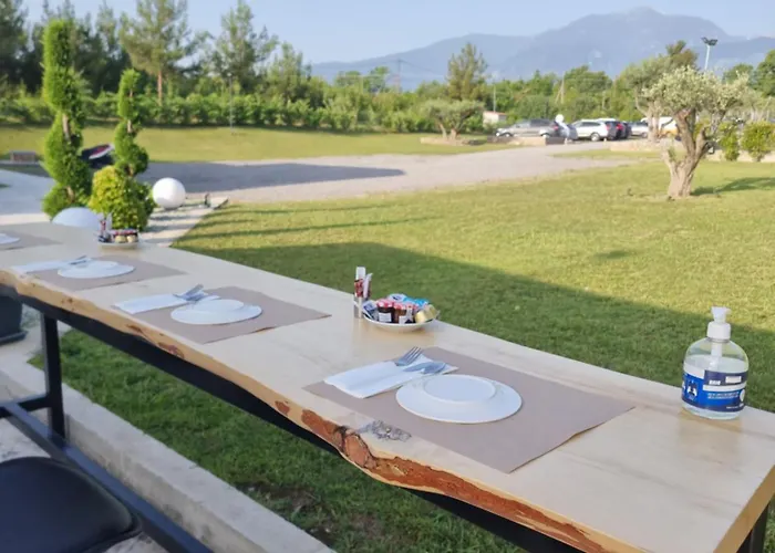 아파트호텔 Olympus Pantheon Luxury 플라카 리토코로우